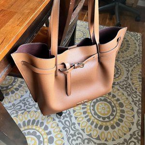 Michael Kors Emilia Large Tote Bag